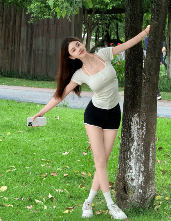 愛愛有人嗎，小穴超癢欸 附近有沒有人要約啊 #马来西亚约炮