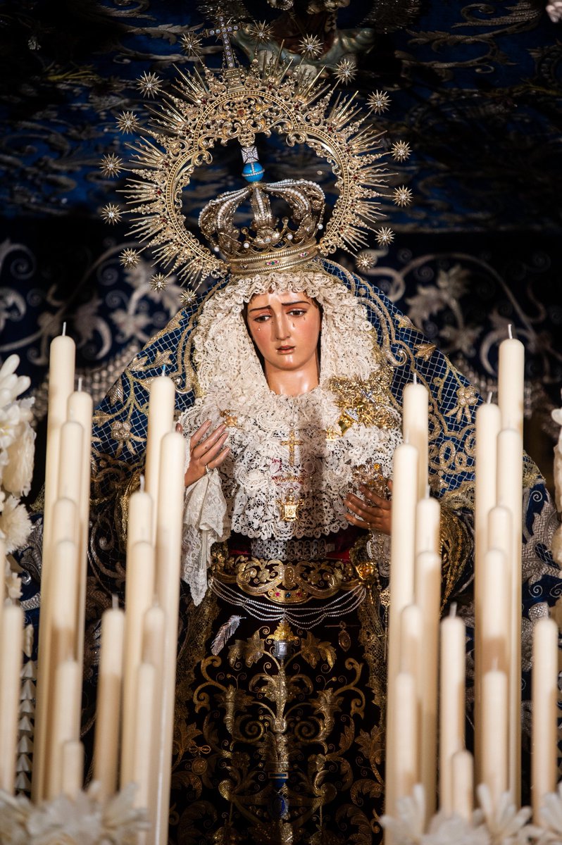 ✍🏻 CitadeHoy

"Si hay en la tierra un alma verdaderamente feliz, ésta es solamente un alma verdaderamente humilde"

Santa Faustina

#SoydelaHiniesta
#LaEstrellaSublime