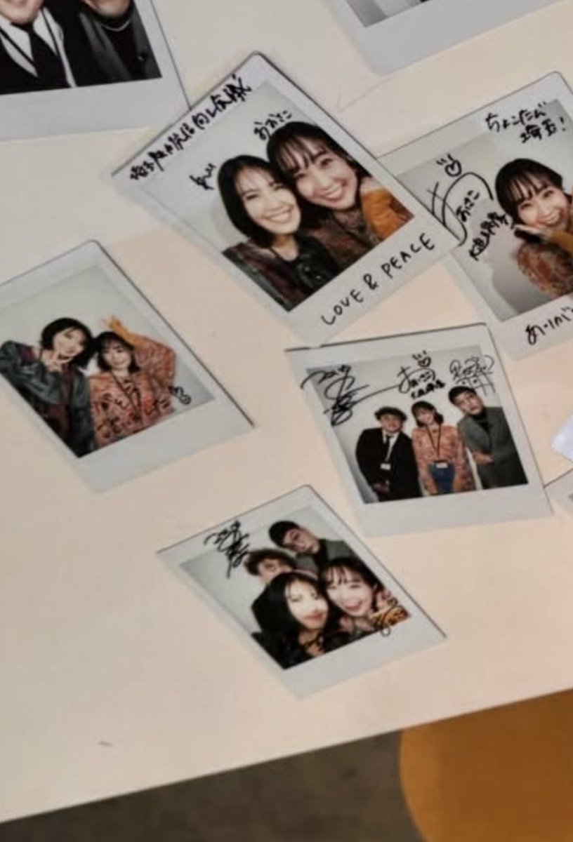 このチェキはプレゼントとかになるのかな？🤔 レイちゃんの現行サイン