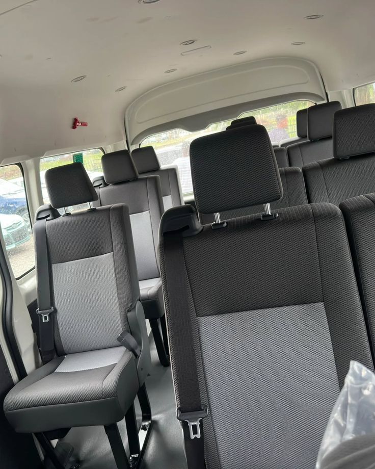 oakwinds_'s tweet image. Your comfort matters. Book a bus with spacious, comfy seats for your next trip.
Call/WhatsApp +233 25 667 1745 or visit oakwindsgh.com to reserve.
#oakwinds #travelghana #ridewithease #booktoday #busrental #busrentalservice