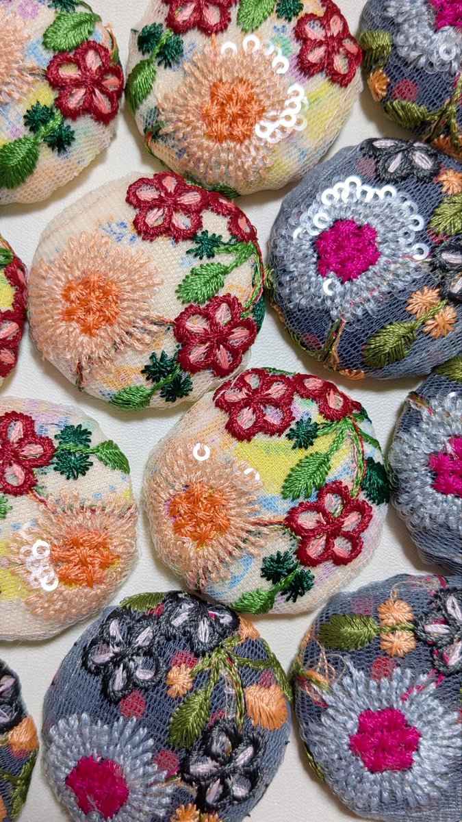 このリボンがどうしても欲しかったので買ったけど、なかなか形にしてあげられなくて、やっと今日ヘアゴムに仕上げてあげられました💕

タイミングが合えば、ご購入頂いた時に同封させて頂きます😊✨

#ハンドメイド
#ヘアゴム
summerpeach's GALLERY #minne 
minne.com/@abibubagon