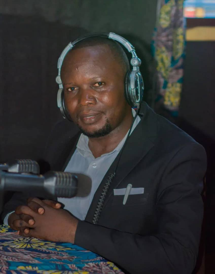 🔴🔴Kindu : Le Journaliste Kibondo Amisi Lulu, chargé d prgram, infos et Dir ai de la Radio Kindu Fréquence Modulée "KFM" menacé d mort par 1 num enregistré sous l nom d YOHARI SALIMA (0826247094). @Unpc_RDC, <a href="/radiookapi/">Radio Okapi</a> <a href="/shabani_lukoo/">SHABANI Lukoo J.</a> <a href="/Presidence_RDC/">Présidence RDC 🇨🇩</a> <a href="/TopCongo/">TOP CONGO FM</a> <a href="/CSAC_RDC/">CSAC RDC</a>