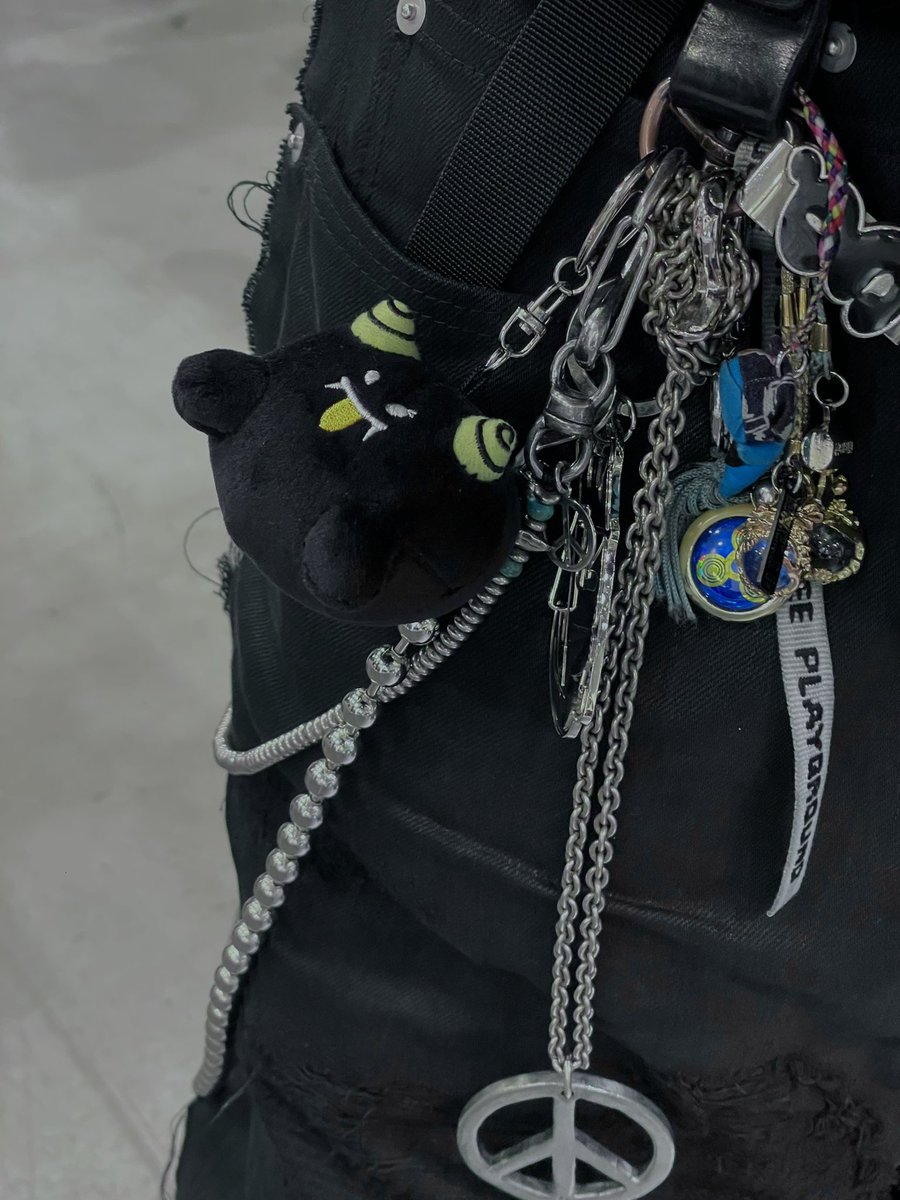 MIRAGE

OSAKA

ミラージュオオサカ

来てくれた皆様ありがとうございました

相変わらず大阪最高す

今週末は渋谷神南

Ⓜ️✌️☮️

🔵🔵🔵🔵