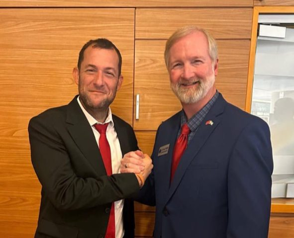 המהלך להכרה רשמית ביהודה ושומרון מתרחב בצורה חסרת תקדים: 20 מדינות בארה"ב צפויות להעביר הצעת חוק להכרה ביהודה ושומרון. זאת לאחר שמאות חברי בתי נבחרים מארה"ב הגיעו לסיורים בשומרון וקיבלו סקירה מראש המועצה יוסי דגן על החשיבות ההיסטורית והבטחונית של יהודה ושומרון למדינת ישראל והעם