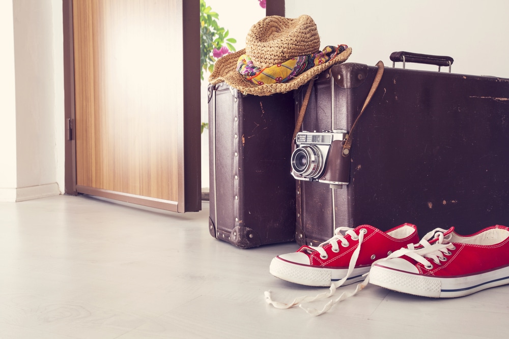 BarryBrosUK's tweet image. ✈️ Heading off on a festive break later this month? Read on for top tips on how to protect your property while you're away ⬇️
ow.ly/cpK850WSkZa
#HolidaySecurity #BurglaryPrevention #SmartProtection