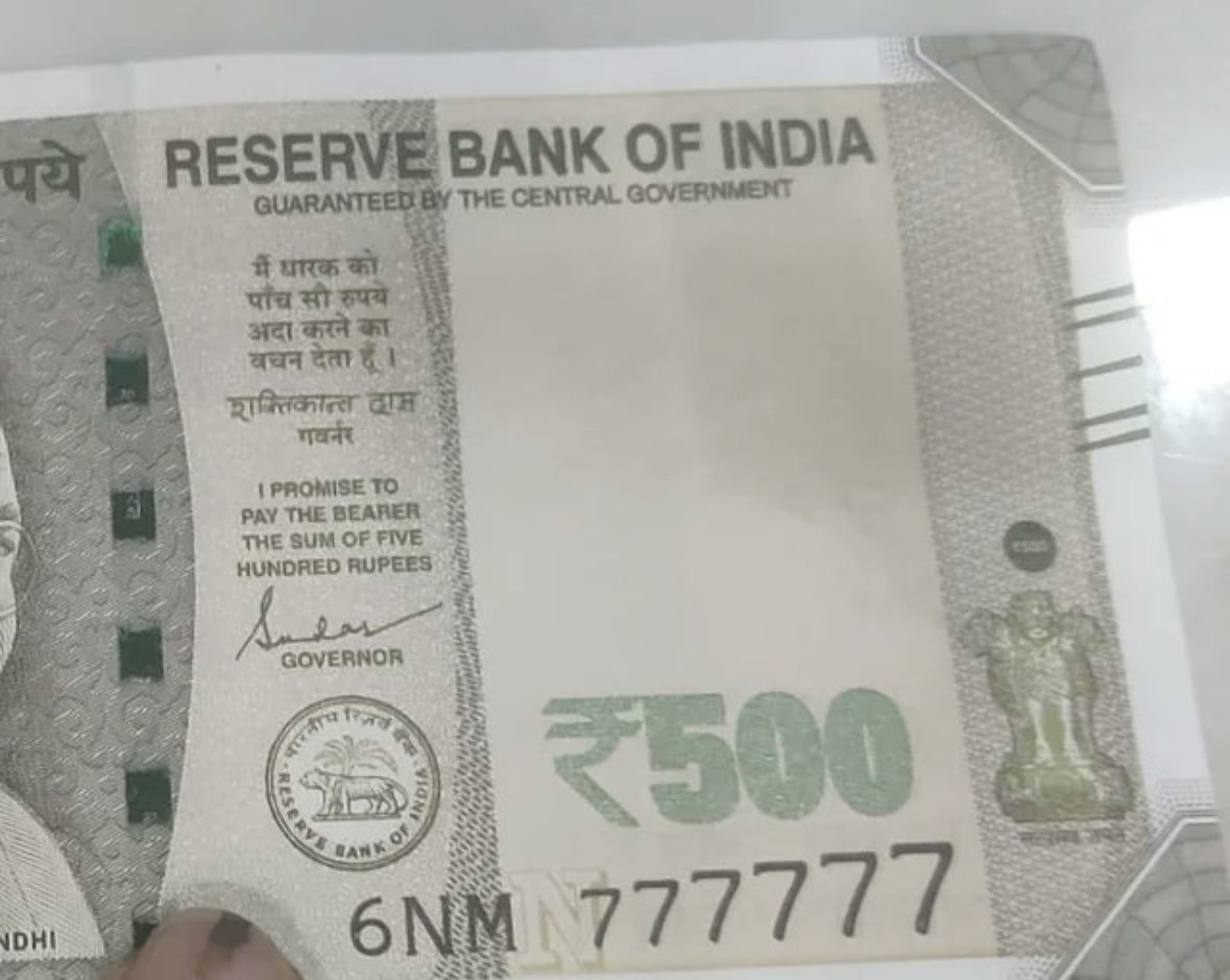 reviewbr0's tweet photo. How much will i get for this?
👀 https://t.co/Ytw9enXxef