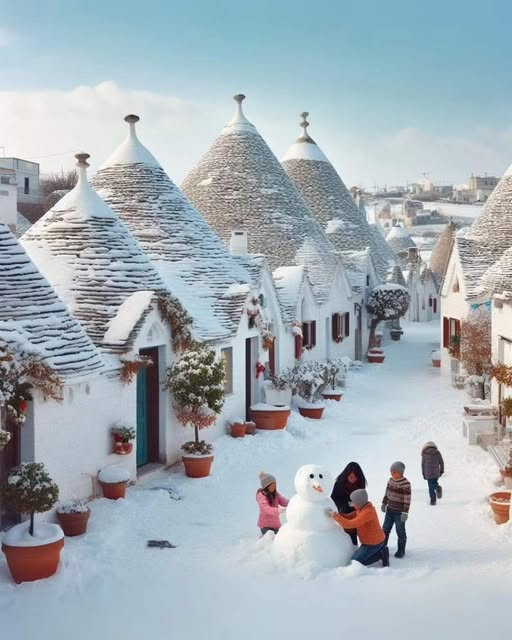 ruggierofilann4's tweet image. UN MESE DI DICEMBRE ED UN NATALE INDIMENTICABILE- ALBEROBELLO.