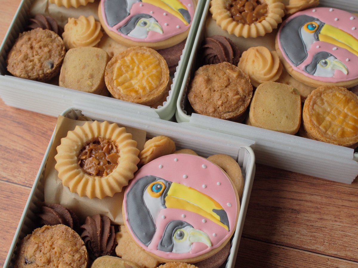ibake_at's tweet photo. #えきぞ万博
オニオオハシの親子クッキー缶🍪
ハシビロコウクッキーなどなど
掛川花鳥園にいる鳥さん達をメインに
クッキー色々作ってます🦜
#掛川花鳥園
#IBAKE
ブースは⭕️の所です https://t.co/XIKMWRq3Zt