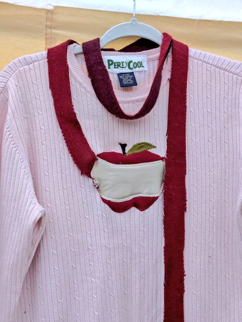 りんごの皮のセーター