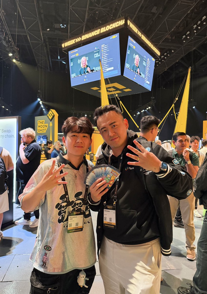 yellowpantherx tweet picture
