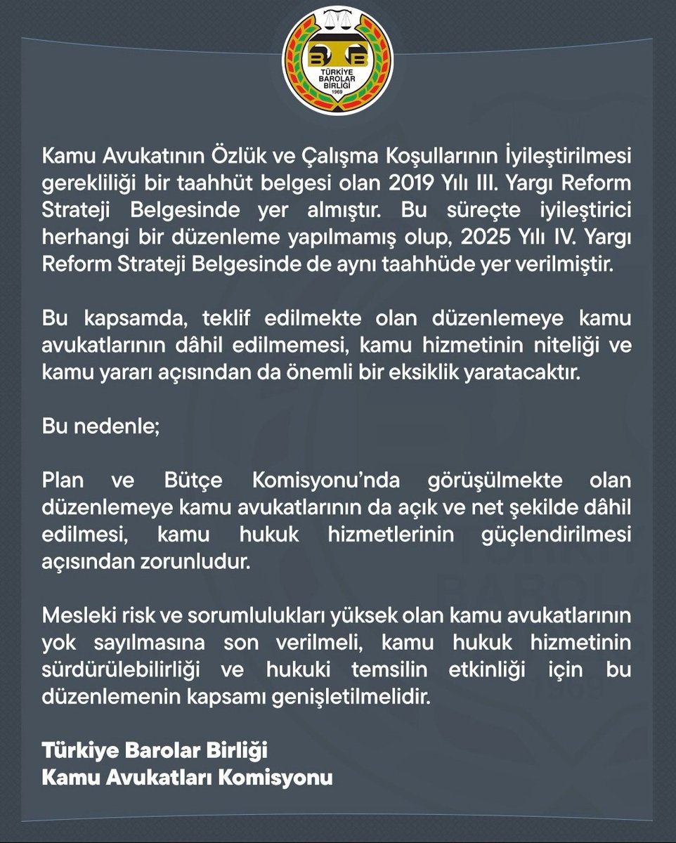 ozlmozcn34's tweet photo. Kamuda Çalışan Avukatların özlük haklarının iyileştirileceği Yargı Raformu Strateji Belgesi kapsamındaydı. 11. Yargı Paketi TBMM de ama  yine düzenleme  yok. #böyleolmamalı @adalet_bakanlik @yilmaztunc @mehmetucum @memetsimsek @barolar @nowhaber   @_aliyalcin_ https://t.co/NX0H2adaWy