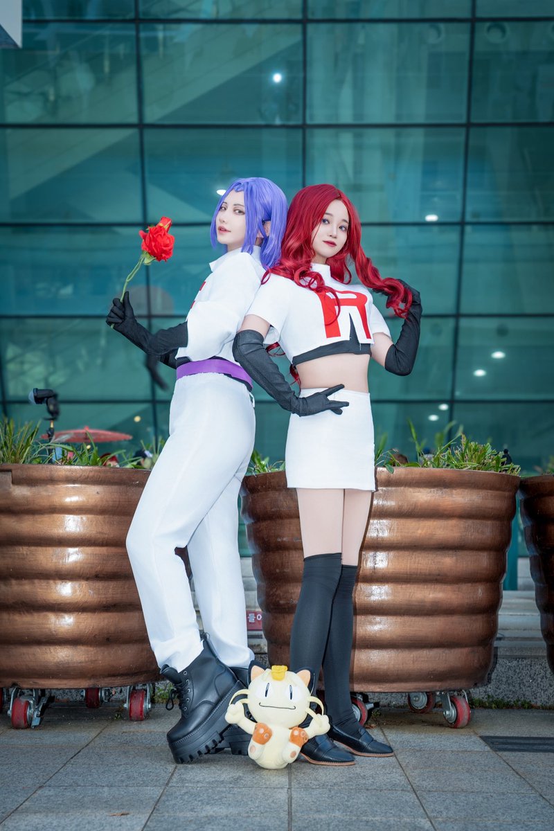 2025.11.29(토) 대구 코믹월드

포켓몬스터-로켓단🚀

로이💙-cos. <a href="/ddddd357/">단 ◟(ᵔ ̮ ᵔ)͜💐 / 서코 토</a> (단님)
로사🩷-cos.  <a href="/yeongsu_1125/">영수/트친소(대코 토)</a> (영수님)

[이 세계의 파괴를 막기 위해..✨]

리턴 감사합니다👏
다음 행사때 또 뵐께요~🎉

#Pokémon #ポケットモンスター
#TeamRocket #コスプレイヤー