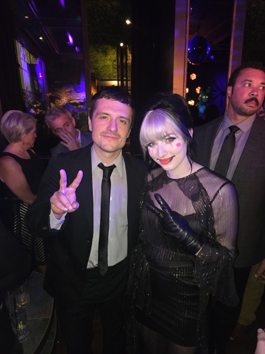 Aspen_OW's tweet image. he said he still plays overwatch guys