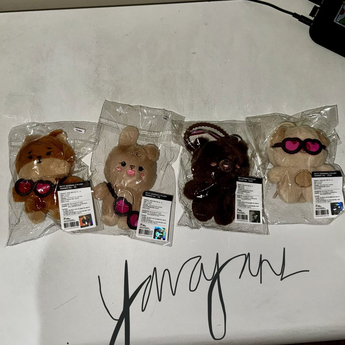 yarayongk's tweet image. WTS PETIT DENIMALZ PLUSH 
TANNED VERSION

✅ ready ina
✅ sealed (blm dibuka sama sekali)
✅ bisa oren (tambah biaya admin)
✅ dom tangsel bisa cod

345K all version

WTS WTB WTT DAY6