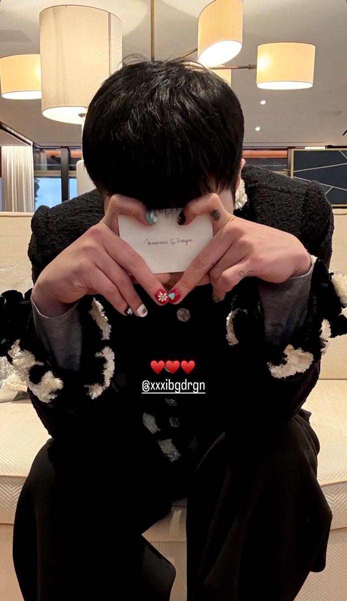 monsieur gdragon💛💛