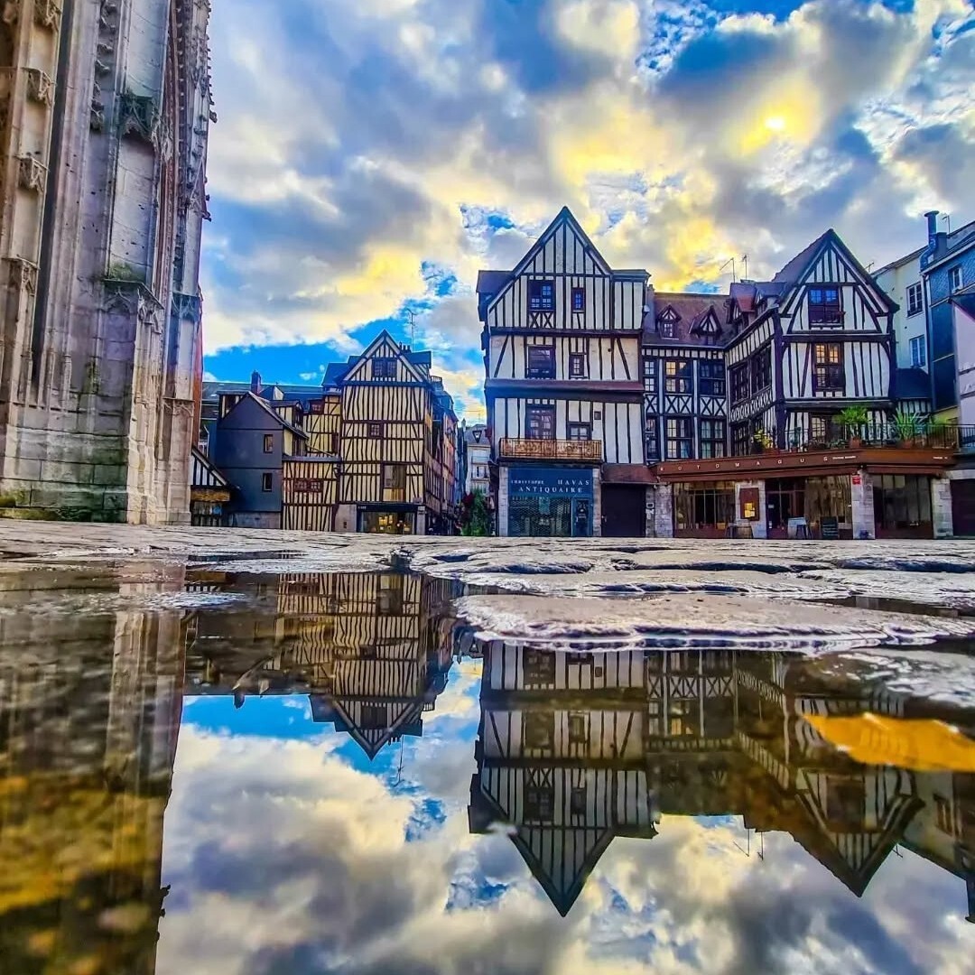 LeMediaPolitiFR's tweet image. ⚠️ FLASH : Superbe panorama sur la ville de Rouen. Excellente journée à toutes et à tous ! #Rouen #Normandie #Vue