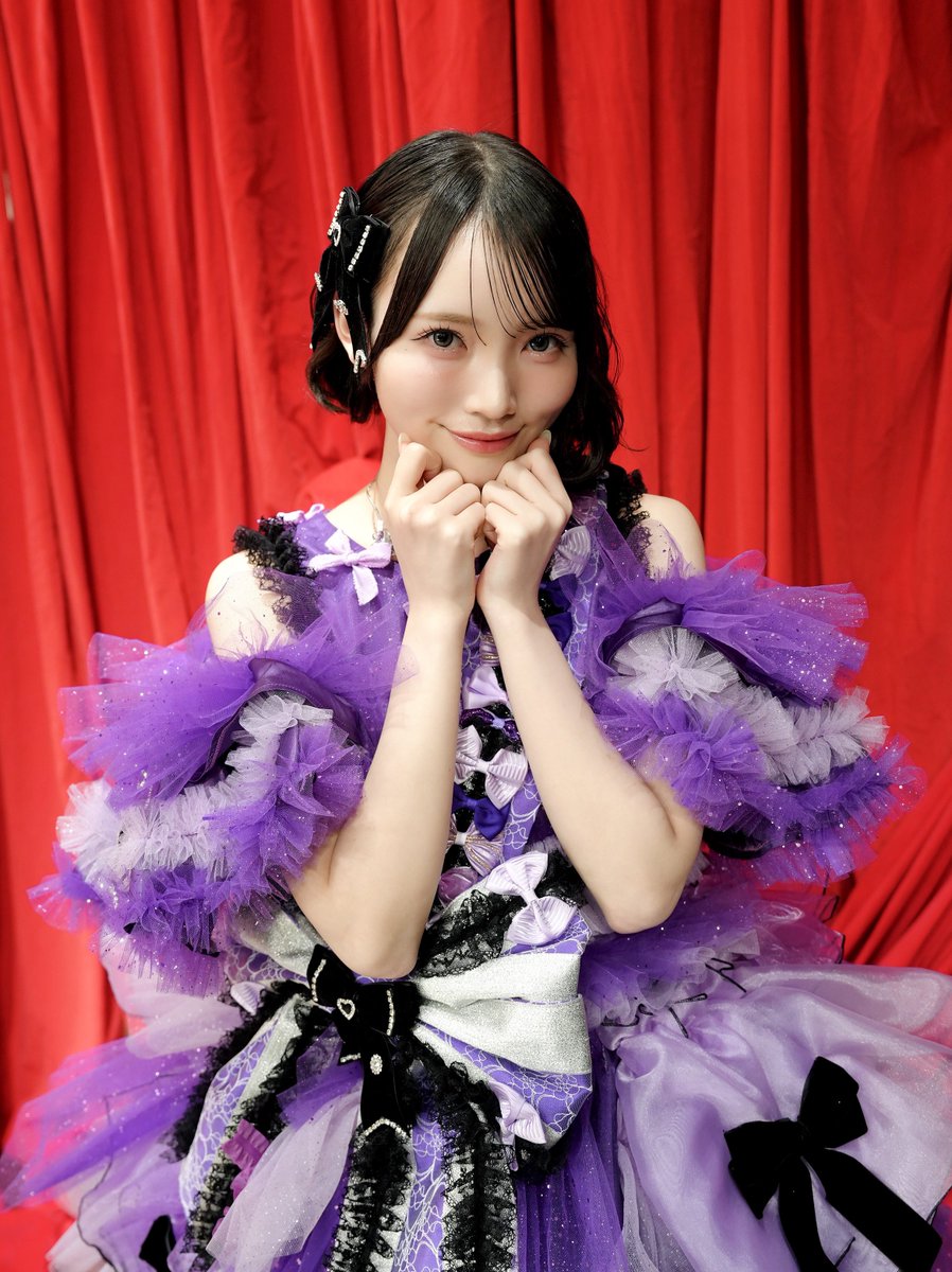 CUTIE_STREET_'s tweet image. 💎💜CUTIE STREETの紫色の子💜💎

#FNS歌謡祭
ありがとうございました🌸

💜真鍋凪咲 @nagisa_cs0628 

出身：神奈川県
MBTI：ISTJ

FNS歌謡祭ありがとうございました！
『キューにストップできません！』を披露させていただきました🚗
新衣装もいかがでしたか…？？…