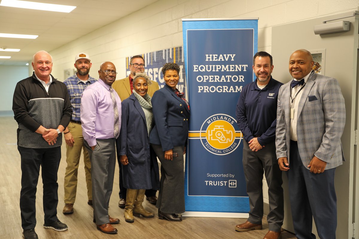 MidlandsTech's tweet image. Hands-on training in action! 🛠️  We welcomed community leaders to Lexington North Lake for an inside look at our CAT simulator training and its impact. There&apos;s exciting potential to bring this training to even more institutions.