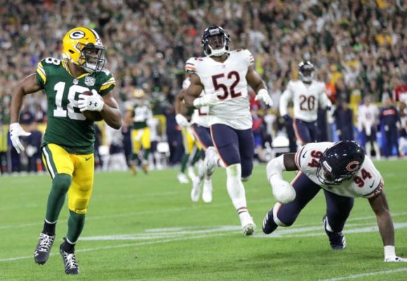 On PackersTalk.com:  Packers Flashback: The Best Electric Moments vs Chicago dlvr.it/TPc6Wl #Packers #GoPackGo