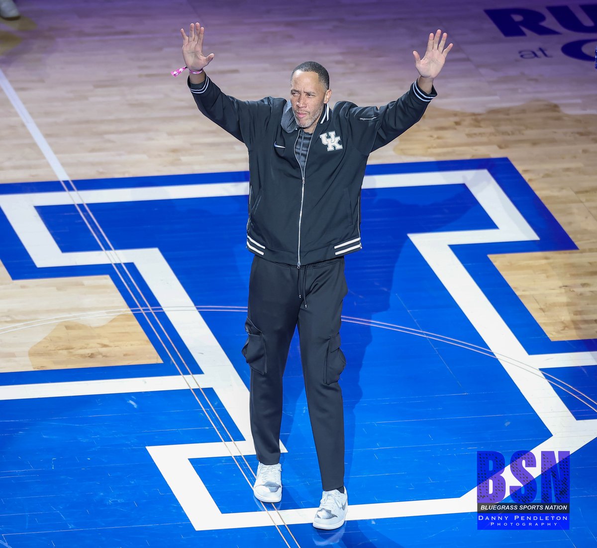 danpend3500's tweet image. Kentucky lost to North Carolina 67-64 in the closing minutes of the SEC/ACC Challenge #Tuesday night at #Rupp Arena in #Lexington. Here are a few photos from the game. @BGSportsNation