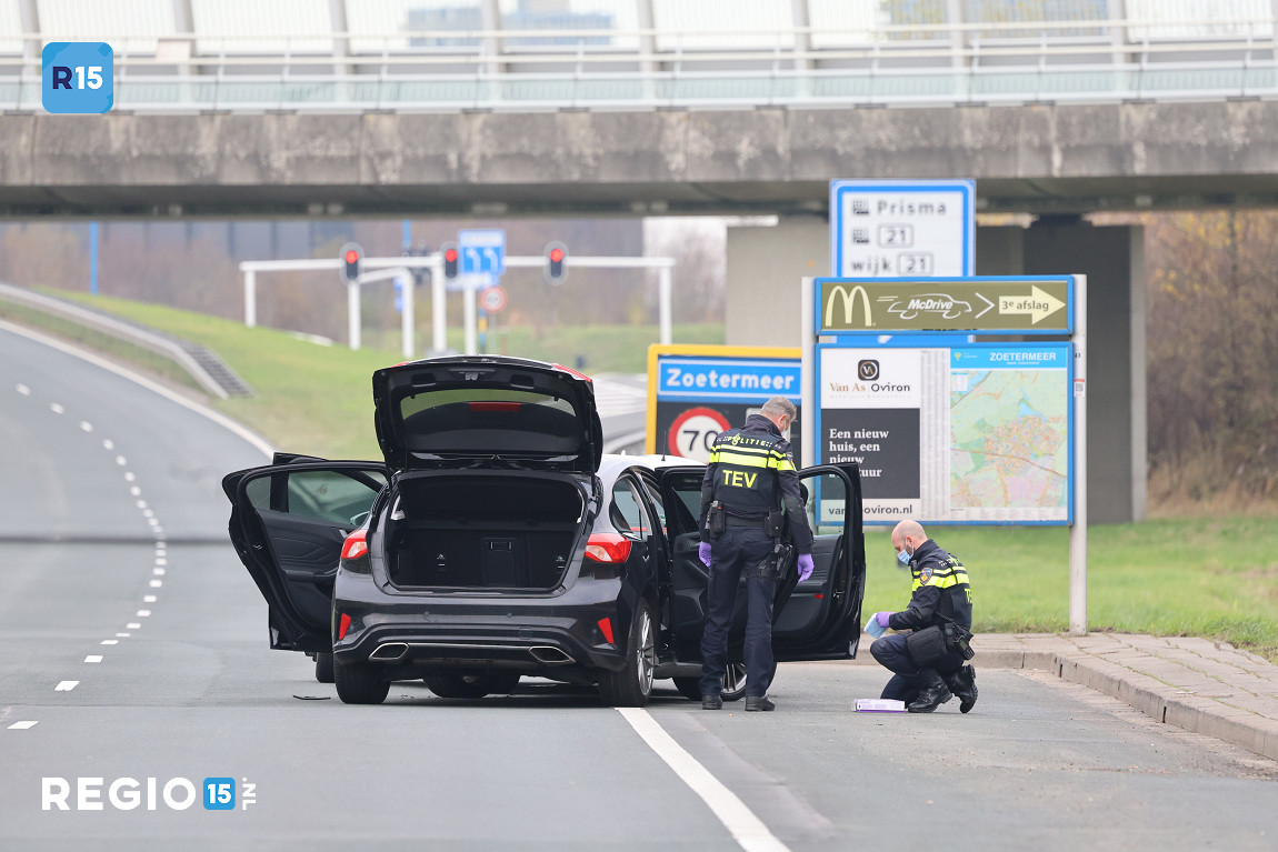 Politie zet voertuig klem en houdt verdachte aan in Zoetermeer