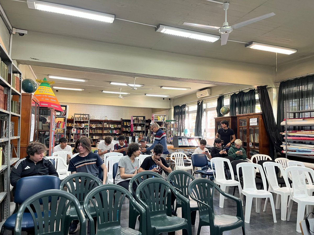 #Difusión en la zona sur del país del Tecnólogo en Informática San José, en #Liceos y #UTU de  #Florida #Canelones #SantaLucía #Rodríguez #Colonia #NuevaHelvecia #JuanLacaze

Muchas gracias a docentes, estudiantes y funcionarios que nos recibieron de manera genial ! 😀 📚

#TISJ