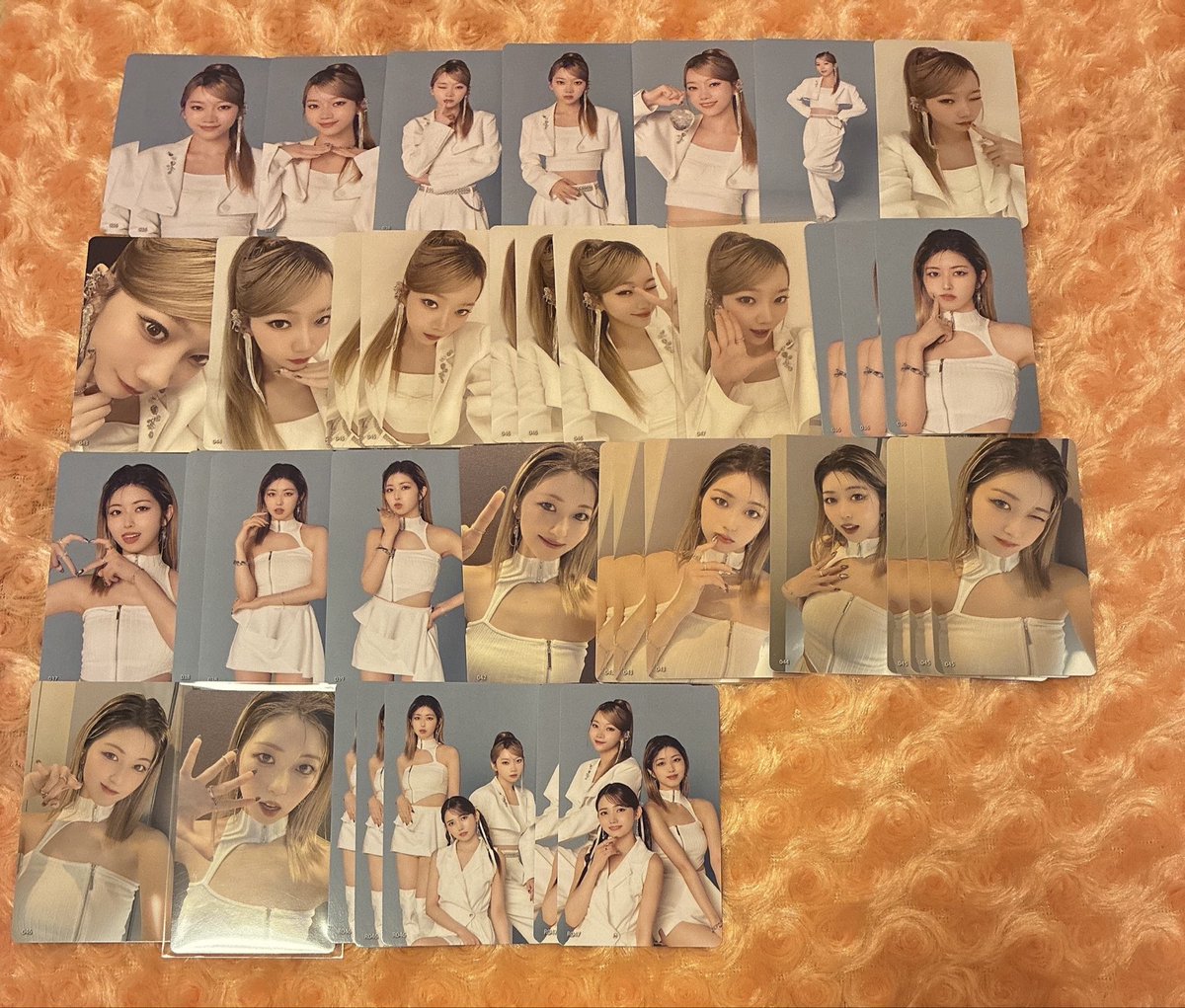 IS:SUE トレカ 交換 買取 【求】 2枚目の菜乃ちゃん、未使用シリアル