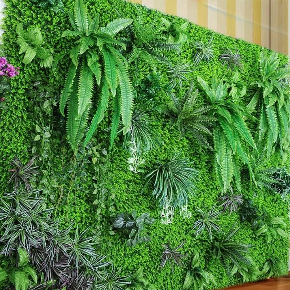 UnicunShop's tweet image. Tired of your houseplants looking more "blah" than "ahh"? 🌿😩 Our Artificial Fern Plant Wall brings the green vibes without the watering woes!  Get yours here: unicun.com/product/artifi… #fauxplants #homedecor #easyliving 🍃✨