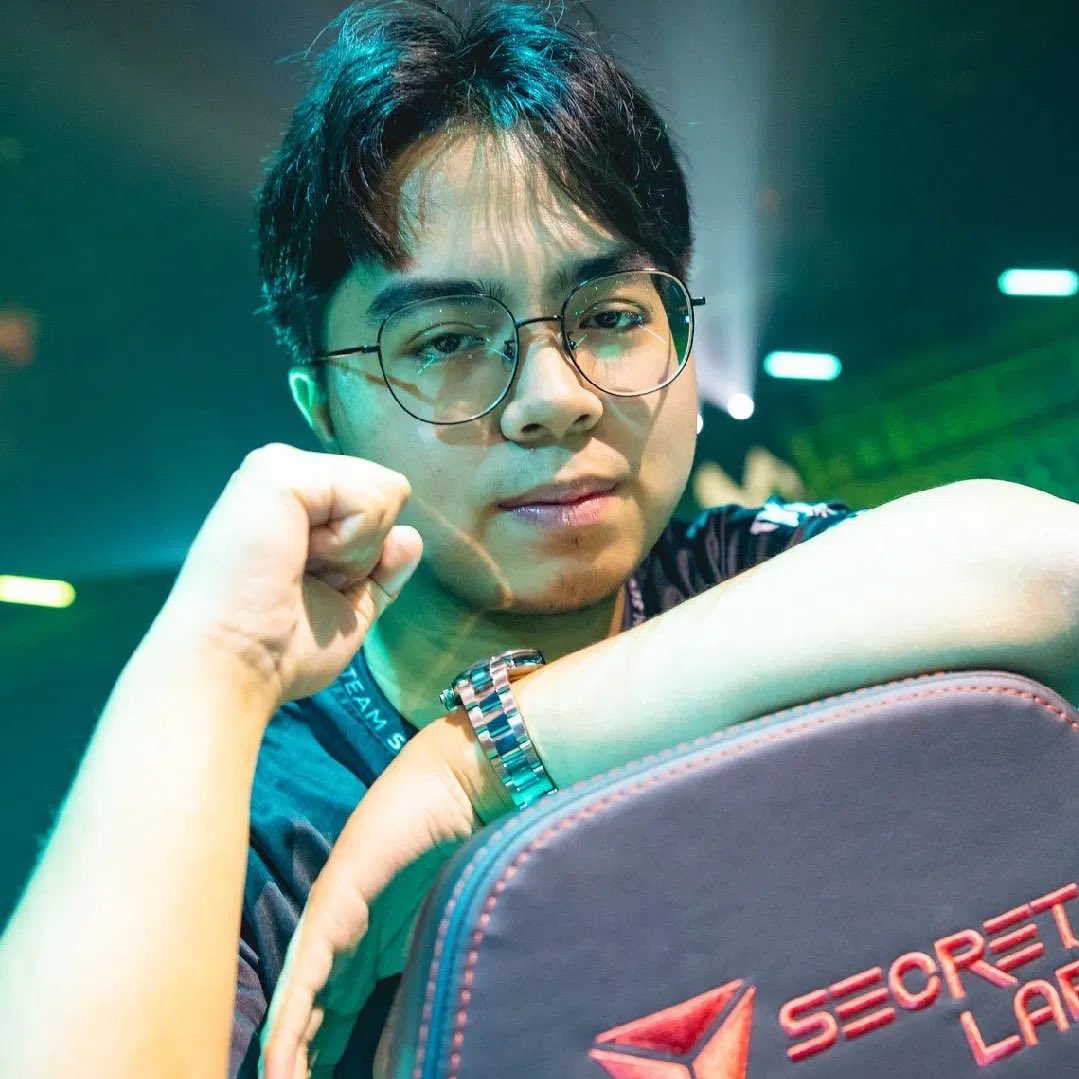 ValorINTEL's tweet image. 🚨 Paper Rex are reportedly set to sign invy to their 2026 VCT roster

invy will replace PatMen in the Paper Rex starting lineup 

(via: @TanmayyMhatre)