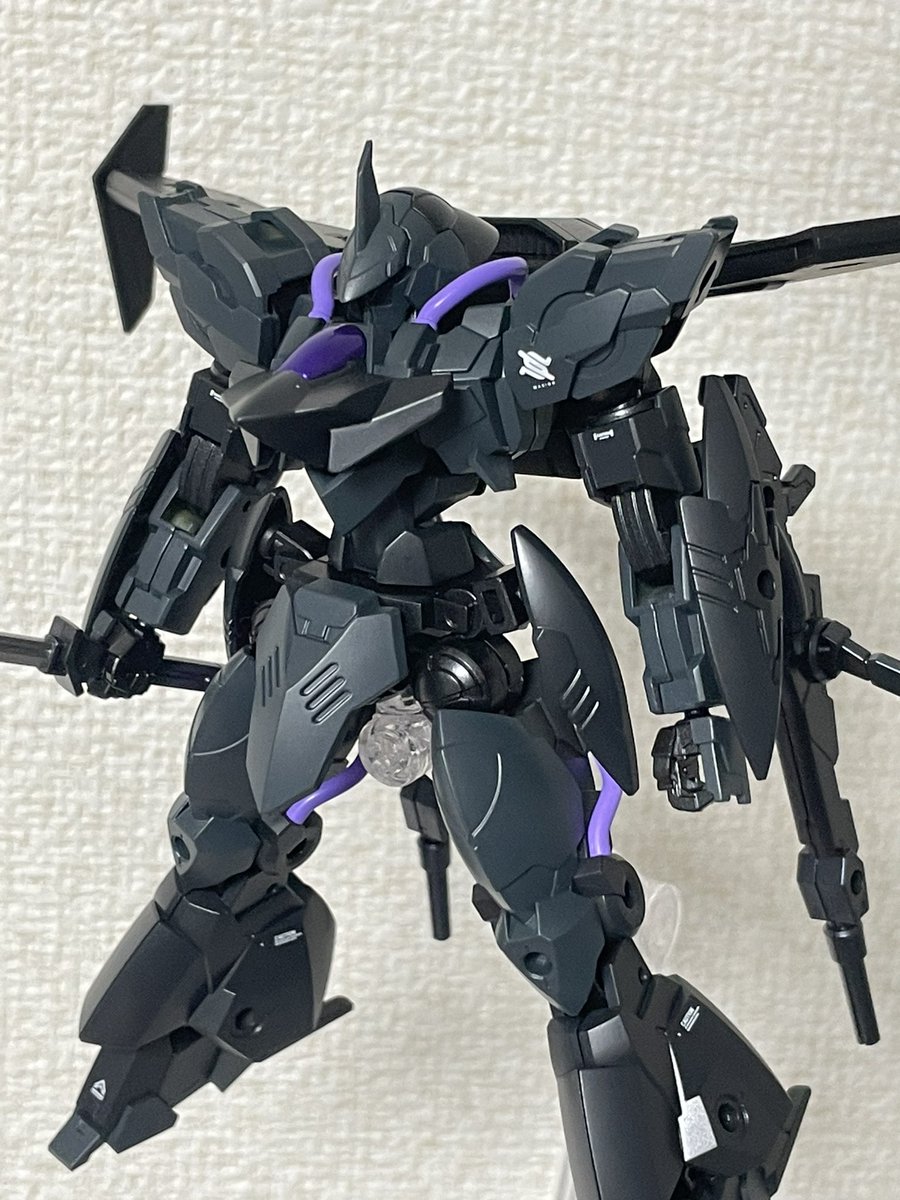xSUN333's tweet photo. ヴェルデノヴァ(イミテーション)完成

公式より先に形にできた。
バックパックが重過ぎて腰関節が負けてしまうので、そのうち補修しよう。

#30MM https://t.co/AGNRKRAlrd