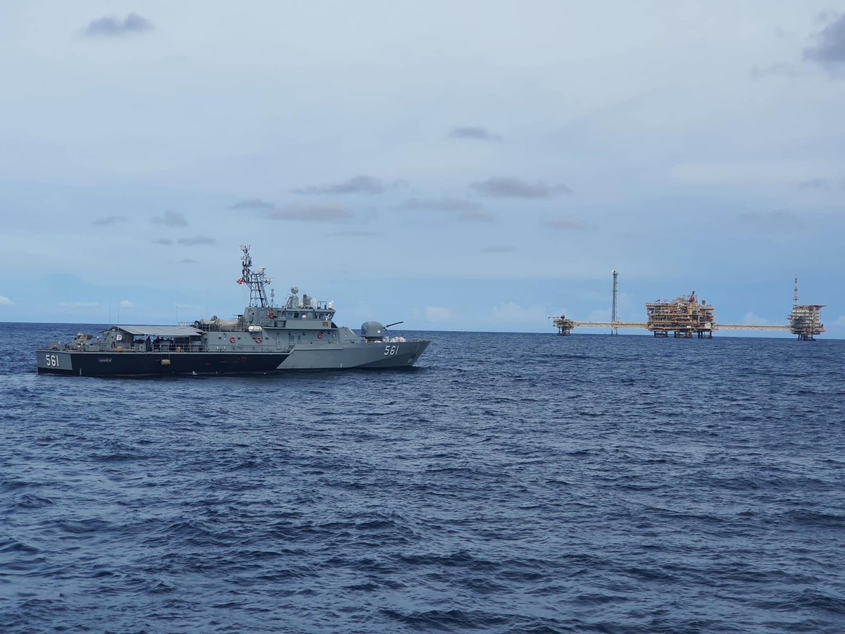 aag_th's tweet photo. 🇹🇭⚓️#Thailand's shipyard #Marsun is developing new multirole patrol boat that size larger than its M58 patrol gun boat (PGB-561 HTMS Laemsing) but smaller than OPV (around displacement 500-1,500 tonnes, length 60-90m).
#Navy #กองทัพเรือ #warship
https://t.co/Ff7CWUEOO6 https://t.co/8q6KMwK0kl