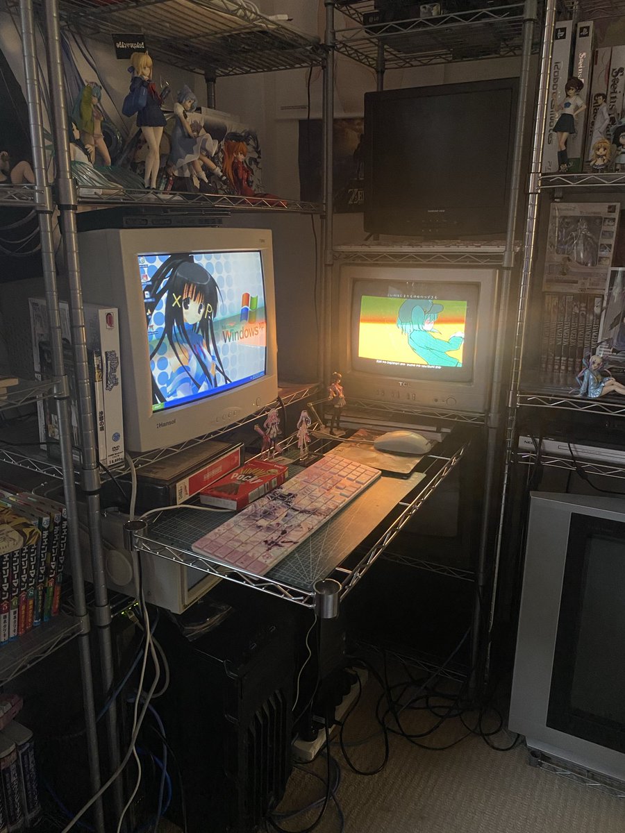 FrauBrow's tweet image. Sad this got a lot of likes cause these were the actual photos I had ready lol