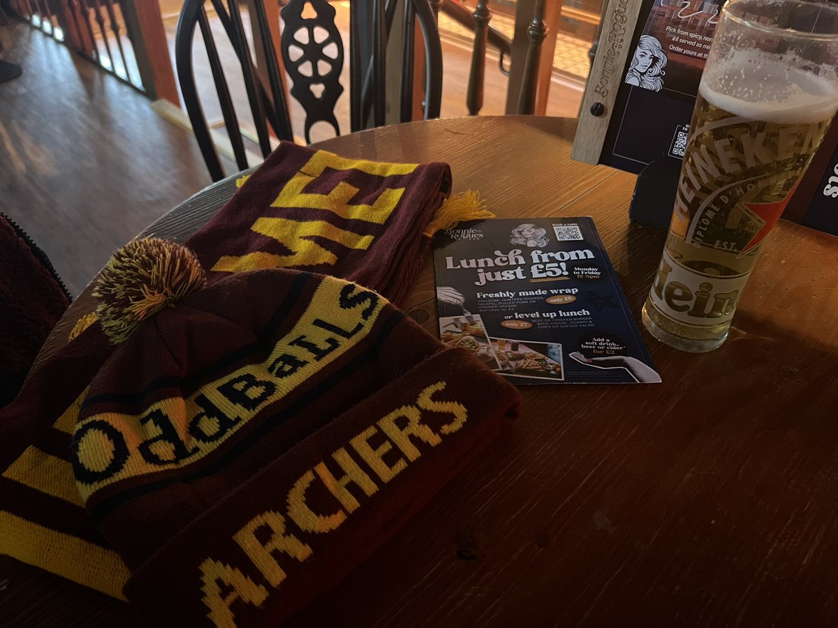 Carl Robertson tweet media