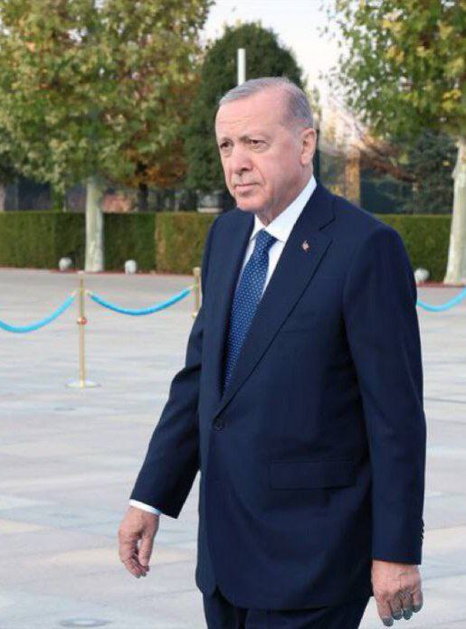 Cumhurbaşkanımız Recep Tayyip Erdoğan:

"Ekonomimiz 21 çeyrektir kesintisiz sürdürdüğü büyüme trendini 2025'in 3'üncü çeyreğinde de devam ettirmiştir"