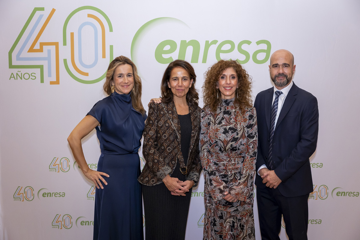 La <a href="/CatedrEnresaUCO/">Cátedra Enresa</a>, asiste a la gala del 40º aniversario de <a href="/Enresa/">enresa</a> celebrada en Madrid, junto a la Vra. de Innovación y Transferencia responsable del espacio Cátedras de la <a href="/Univcordoba/">Universidad Córdoba</a>
Refuerza la colaboración de más de 30 años entre ambas instituciones
catedraenresauco.com/blog/