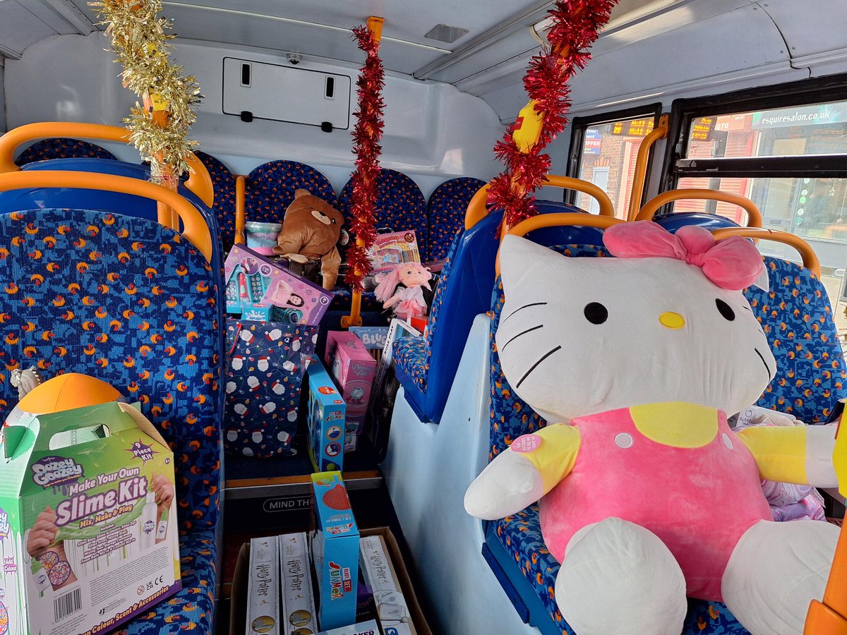 StagecoachEMid's tweet photo. The Mission Christmas bus is filling up fast now - with another donation, this time from the very generous Spring Bank Flooring! #FillTheBusTour going strong now! @cashforkids https://t.co/xwNMxxC3be