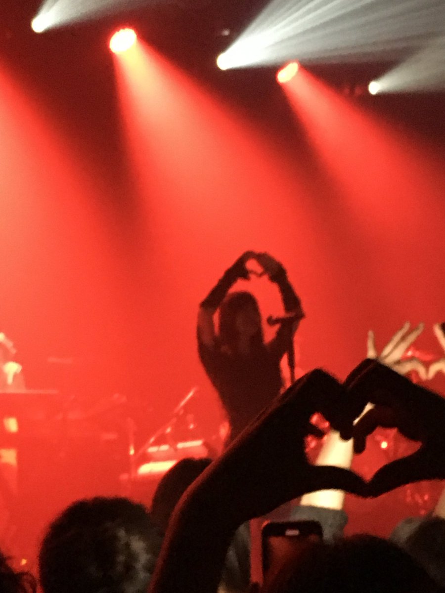 ㅠㅠ 한국 와줘서 고맙다 ….