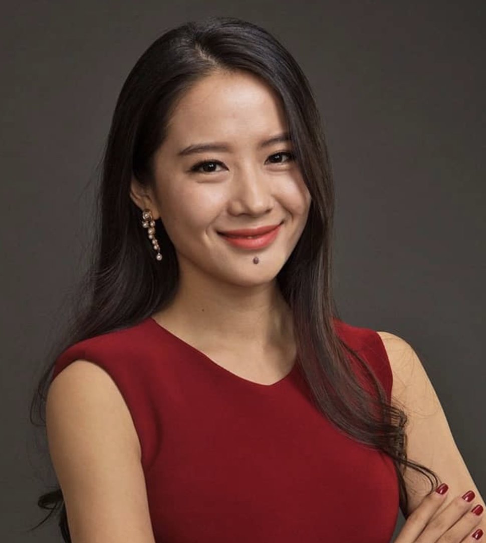 MookieNFT's tweet photo. ~ @binance just announced that co-founder Yi He @heyibinance is now the new co-CEO

She’ll be leading the company together with Richard Teng.

Congrats Yi He! Wishing you success in your new role. https://t.co/bIxaq0HE3s