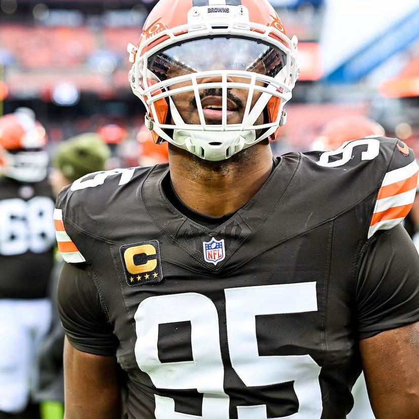 🔁 Repost this to vote for Myles Garrett

<a href="/Flash_Garrett/">Myles Garrett</a> x #ProBowlVote  

#Browns