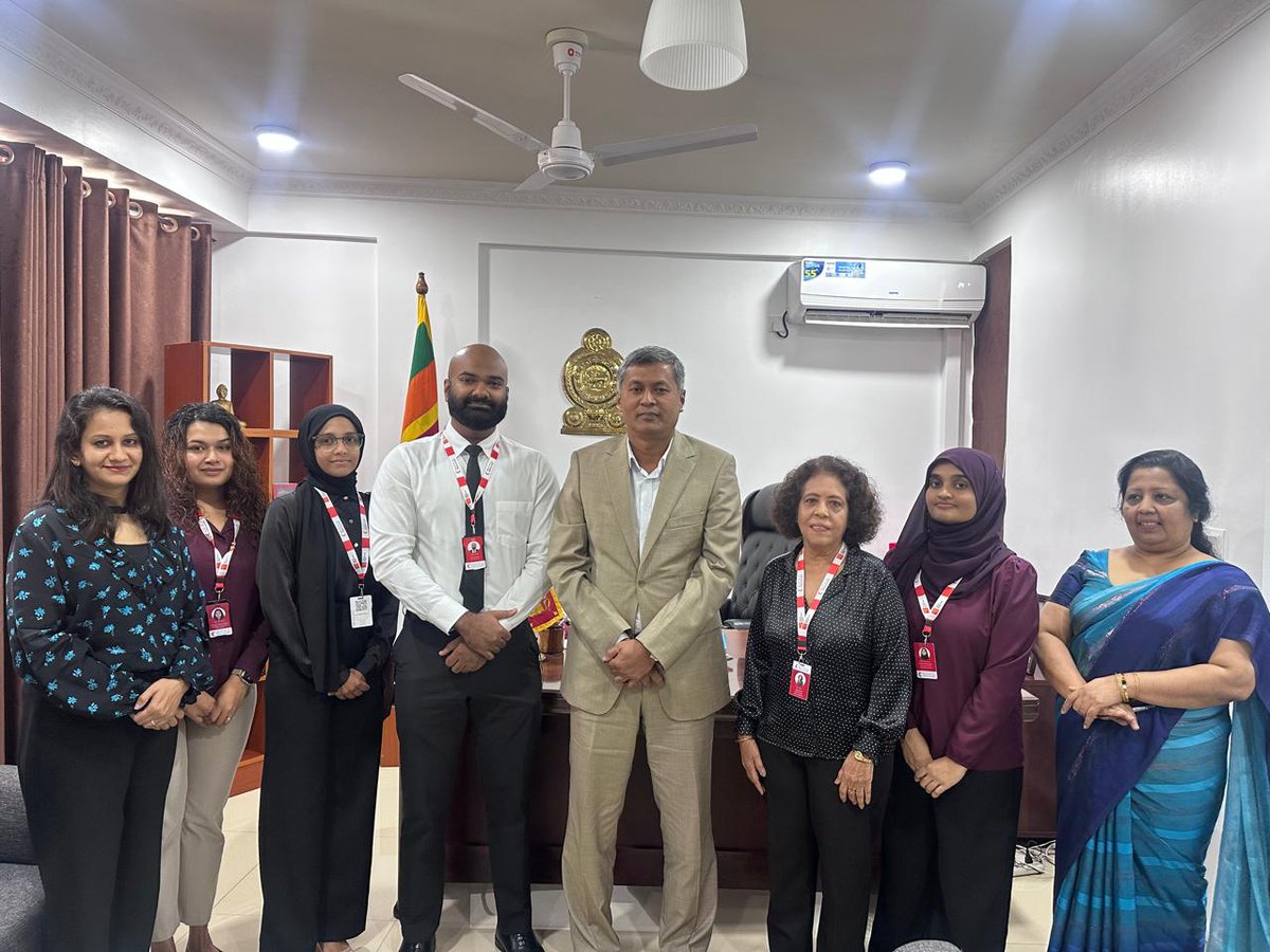 maldivianrc's tweet photo. The MRC team, led by Vice President Rasheeda Ali and SG @Ahm3dShabin, paid a courtesy call to H.E. Mohamed Rizvi Hassen, Sri Lankan High Commissioner to the Maldives @SLinMaldives. https://t.co/9idbVibX38