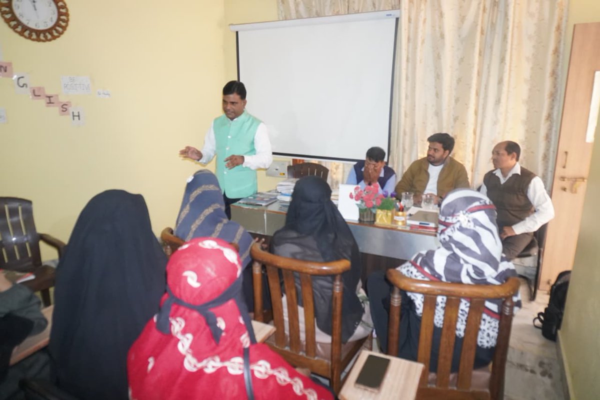 ZcfLko's tweet image. 2/2 ZCF will soon enroll them in Raymond’s Free Tailoring Training Program — offering uniforms, study material, certification &amp;amp; 100% placement support.A step forward towards women empowerment and livelihood development. ✂️✨ #WomenEmpowerment #SkillDevelopment #ZCF  #Lucknow