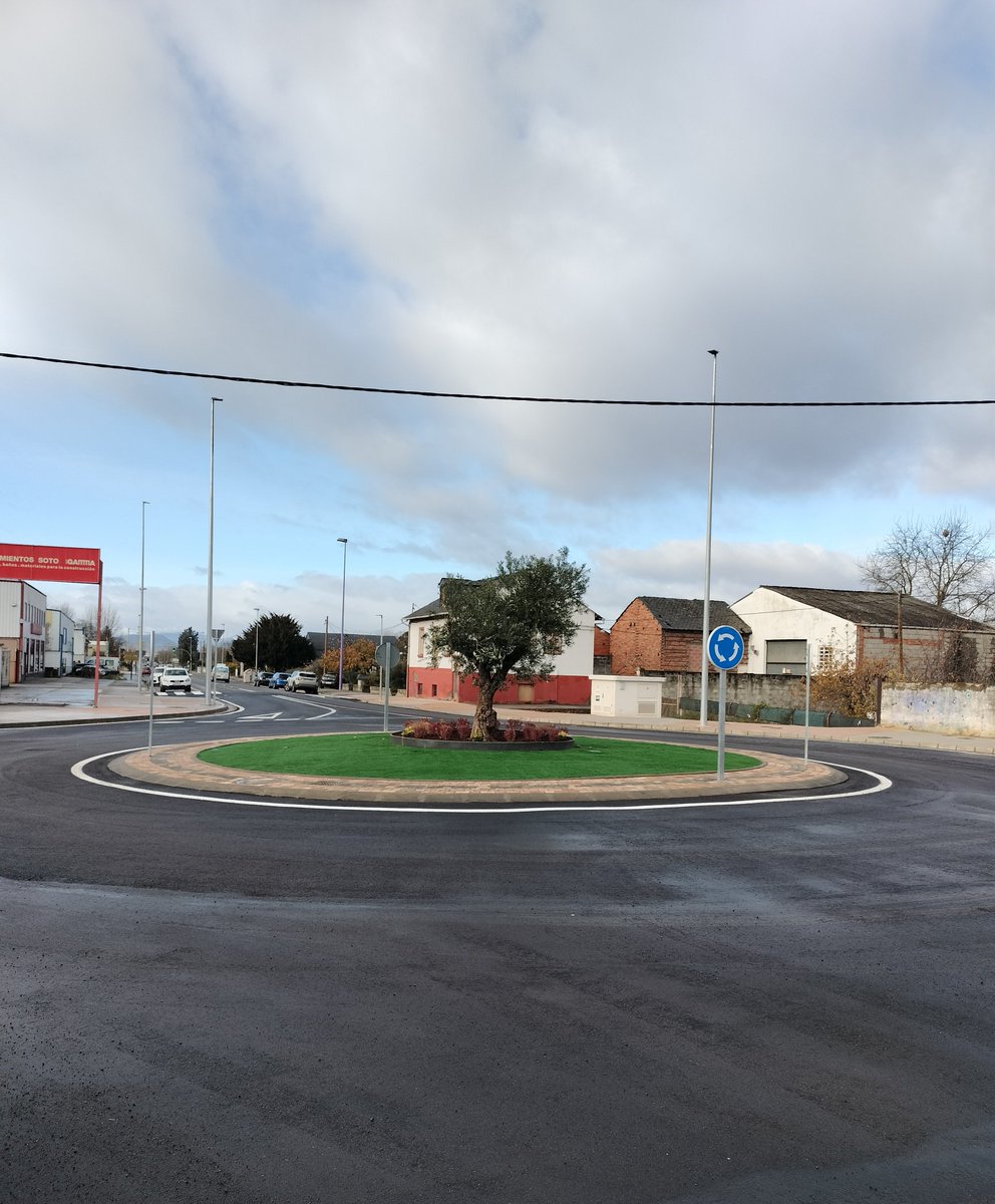 Ayto. de Ponferrada tweet media