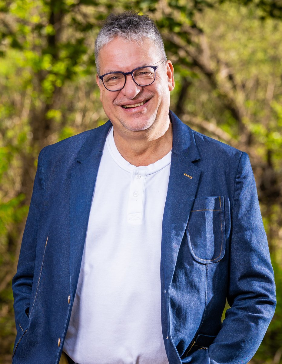 TourvestDM tweet media