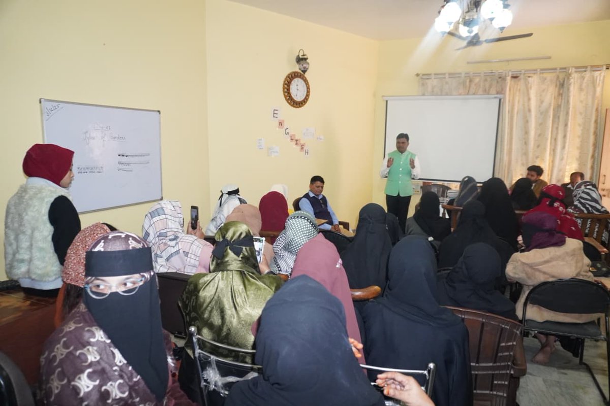 ZcfLko's tweet image. 2/2 ZCF will soon enroll them in Raymond’s Free Tailoring Training Program — offering uniforms, study material, certification &amp;amp; 100% placement support.A step forward towards women empowerment and livelihood development. ✂️✨ #WomenEmpowerment #SkillDevelopment #ZCF #Lucknow