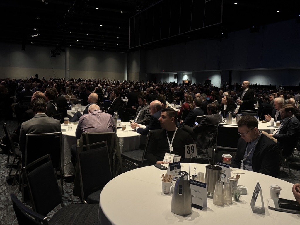 Real Estate Forums tweet media