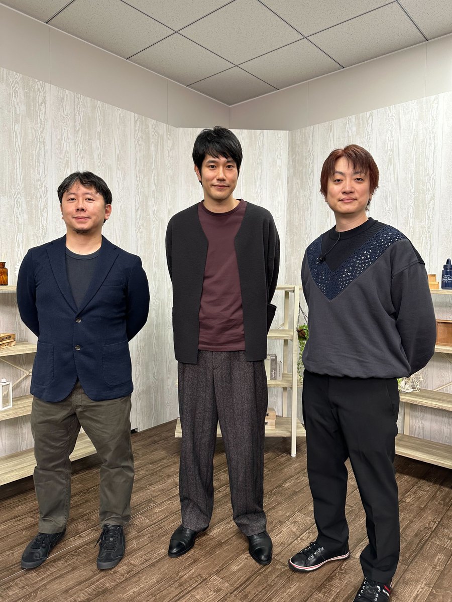 OCTOPATH_PR's tweet photo. #オクトパストラベラー0 発売直前スペシャル対談
「松山ケンイチ×西木康智×鈴木裕人」

発売直前の最後のサプライズとして、生放送の最後にお届けしました！
松山さんの語るオクトラ愛や西木さんへの楽曲への思い、発売に先駆けてのオクトラ0のプレイ動画など……ここでしか観られない秘蔵の対談です！

https://t.co/a0Ep9aKKNB

松山さん（@K_Matsuyama2023）西木さん(@yasunorinishiki)、本当にありがとうございました！