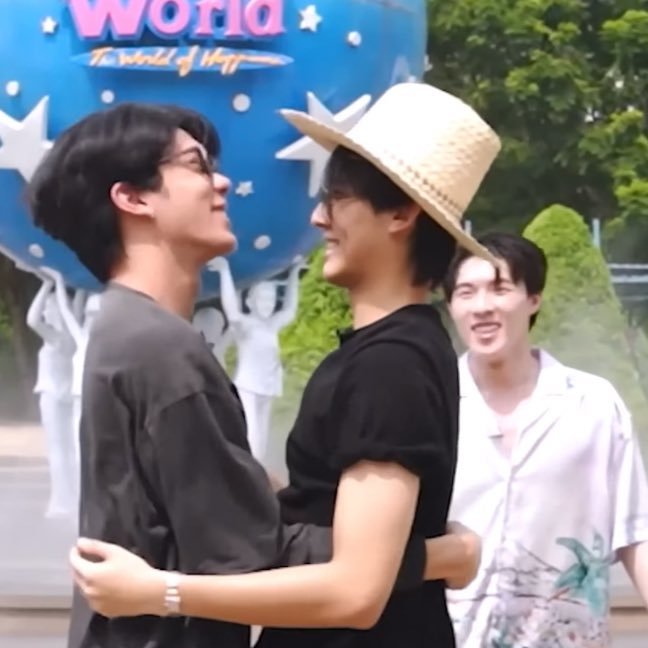 doodie_gboy's tweet image. 💬 : ใครเข้าใจก้อเข้าใจเลย^^