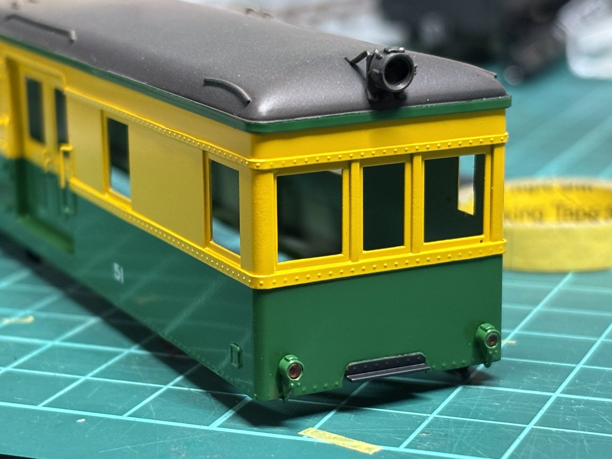 桜庭ページ Medium Graphite Metallic Touchup Paint (17H) for a 1997 Mazda