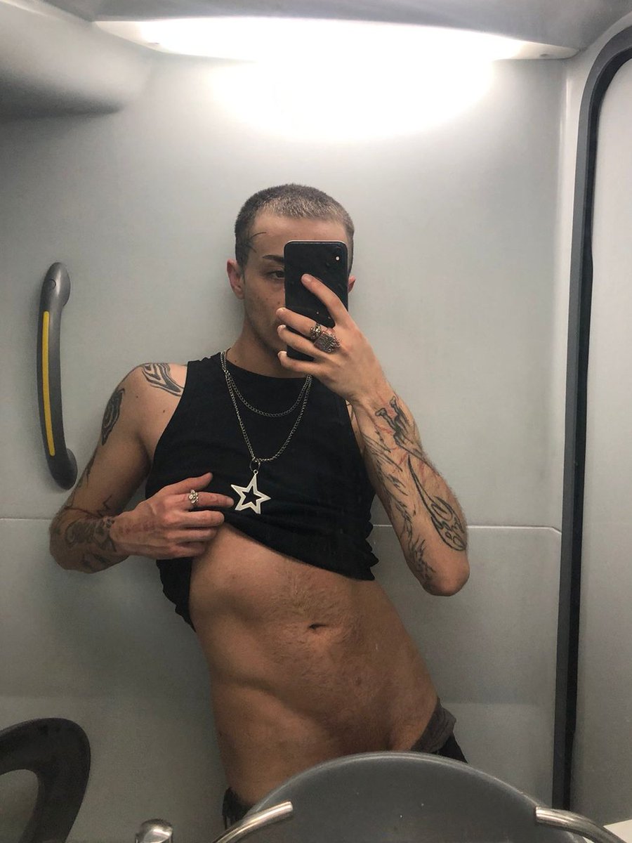 bebitotranss's tweet photo. Que rico estuvo Córdoba🥵🥵
tocándome en el baño del bus, que morbo😈
FULL VIDEO Y CONTENIDO TODOS LOS DÍAS ACÁ!👇
https://t.co/AZe9dftznP
VIP SOLO PARA VERDADEROS ATREVIDXS💋
#FTM #ftmcontent #transboy #pussyboy https://t.co/ZEFayK7veL