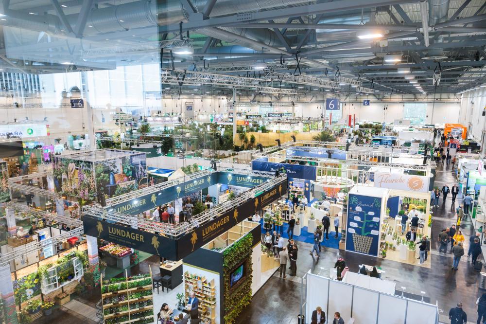 GFMGartenmarkt's tweet photo. Vom 27. bis 30. Januar 2025 wird die Messe Essen zum Zentrum des internationalen #Gartenbaus. Unter dem Motto „Unendlich grüne Vielfalt“ präsentiert die #IPM ESSEN die gesamte Wertschöpfungskette der Branche. Und das zum mittlerweile 41. Mal. https://t.co/K3vk4PAC6m

#Gartenmarkt https://t.co/DaHTQfTjzd
